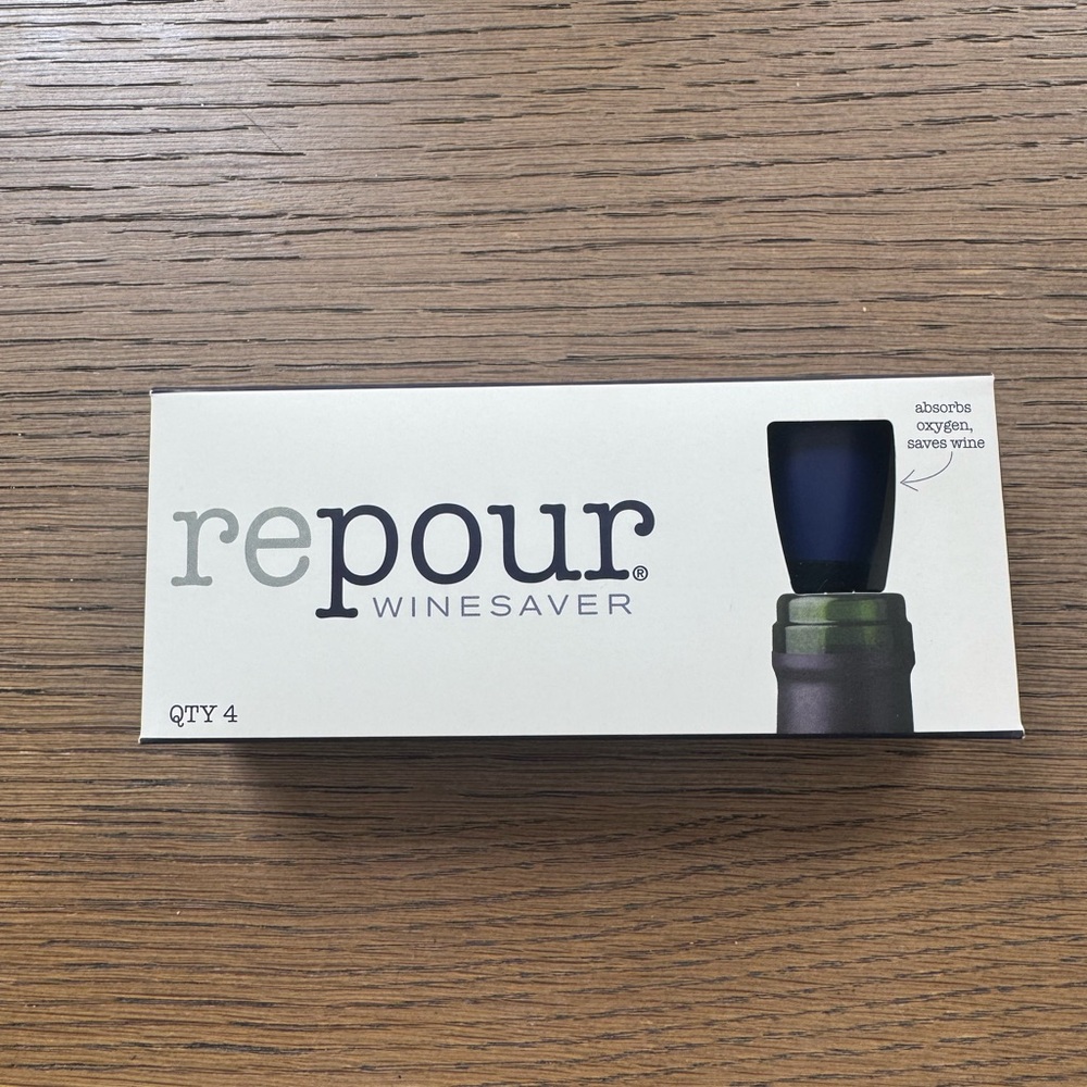 Repour Wine Saver - Wine Preserver and Stopper Indigo Blue 4 Pack NWT